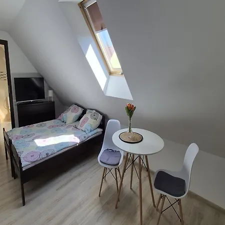 Dom Nad Kanalem Nr 2 Łeba