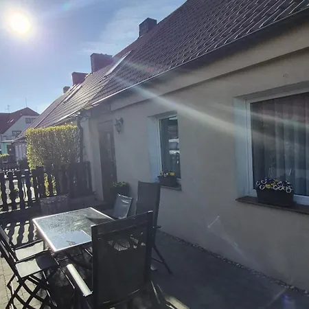 Dom Nad Kanalem Nr 2 *
